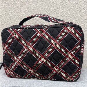 Vera Bradley Large Black and Red Quilted Cosmetic Blush and Brush Case